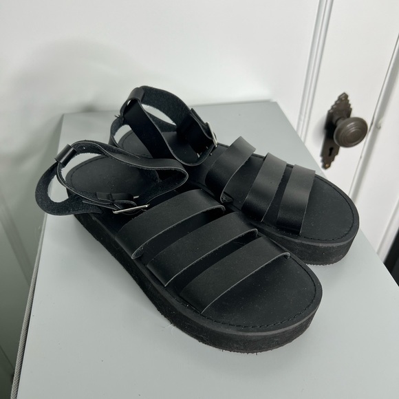Asos Design Black Platform Strappy Sandals - Picture 1 of 6